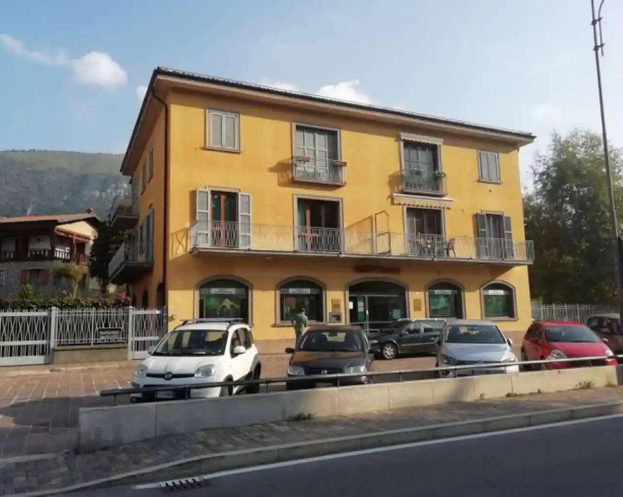 Appartamento in vendita a Rovetta