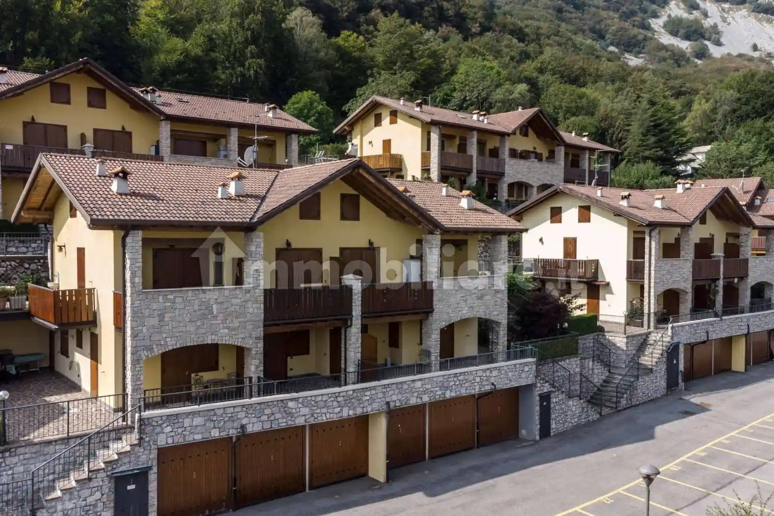 Appartamento in vendita a Roncola