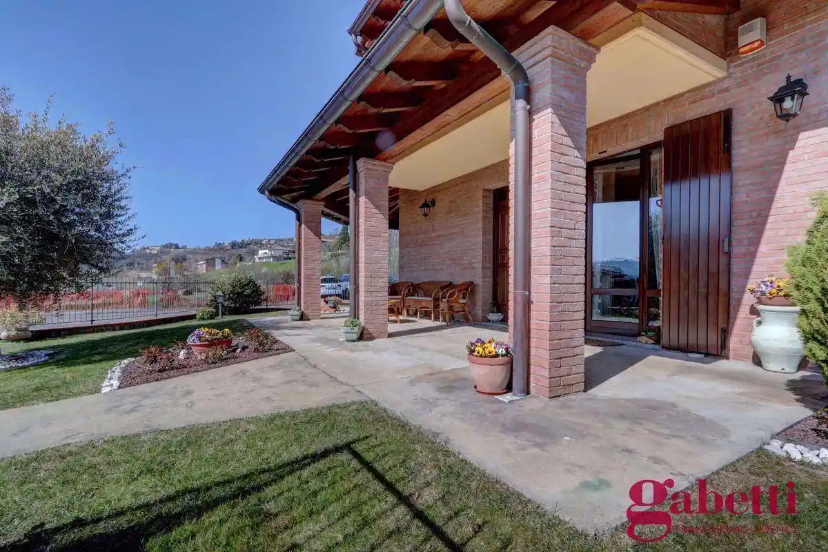 Casa indipendente in vendita a Guiglia