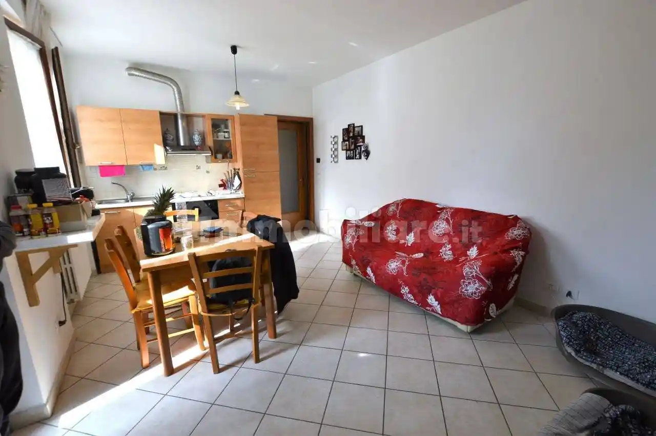 Appartamento in vendita a Jesi