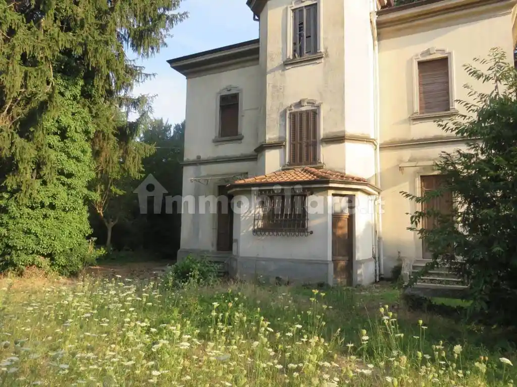 Villa in vendita a Cuggiono