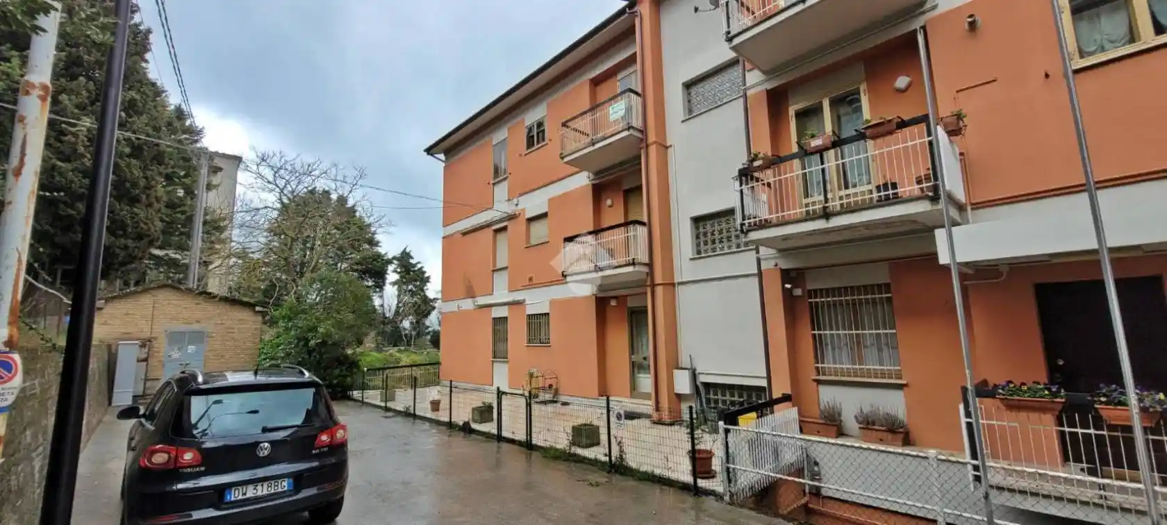 Appartamento in vendita a Fossato di Vico