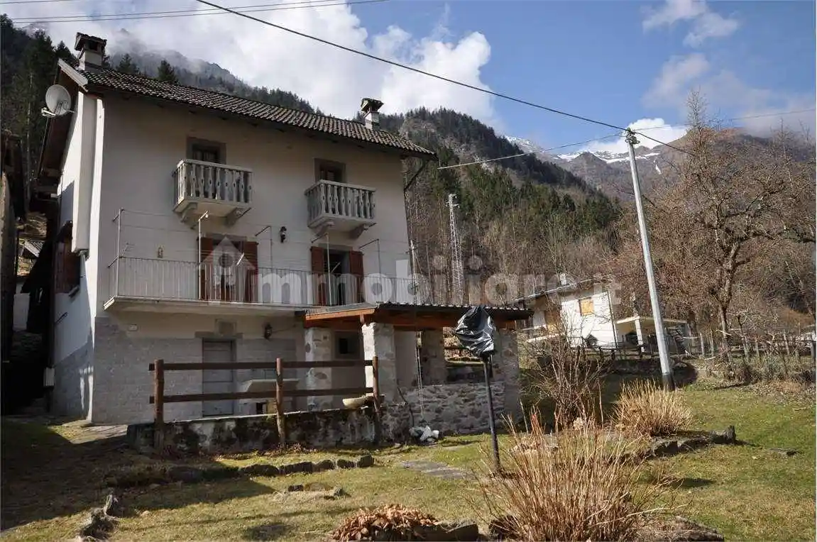 Casa indipendente in vendita a Antrona Schieranco