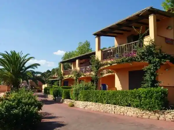 Appartamento in vendita a Arzachena