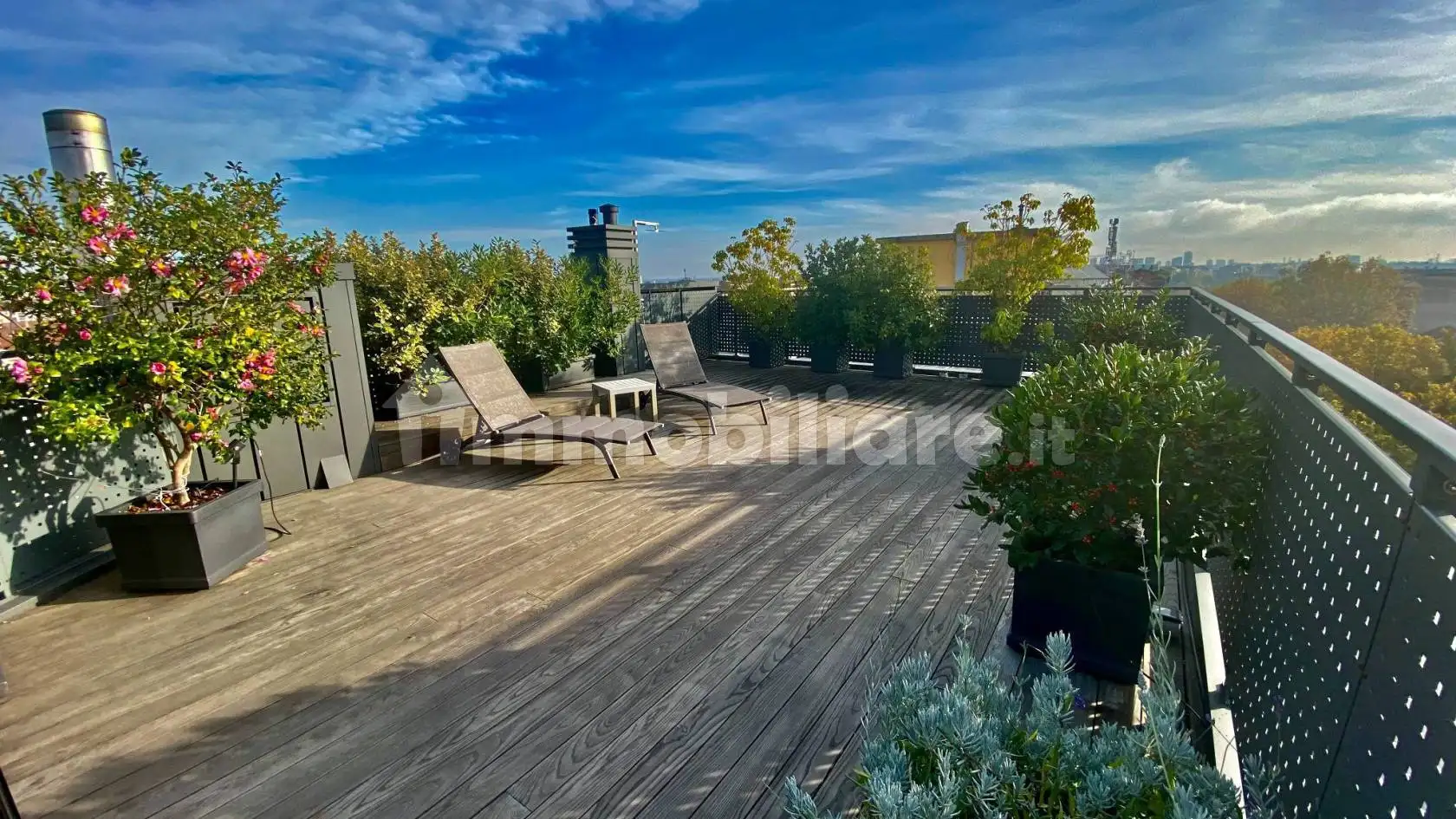 Penthouse - Attic in vendita a Milan