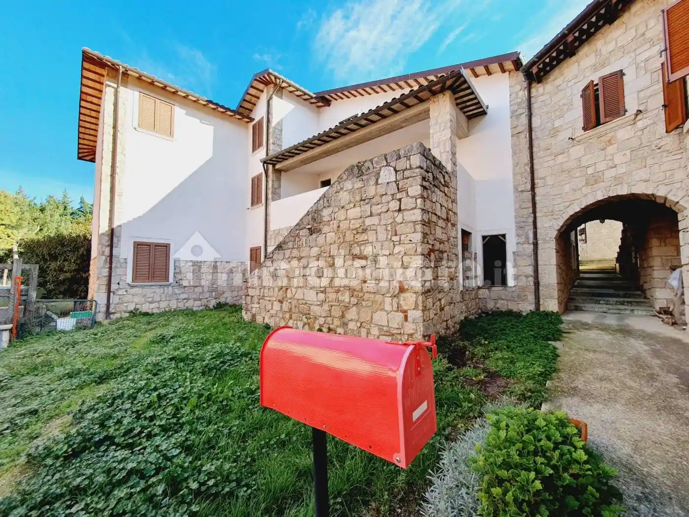 Casa indipendente in vendita a Ascoli Piceno