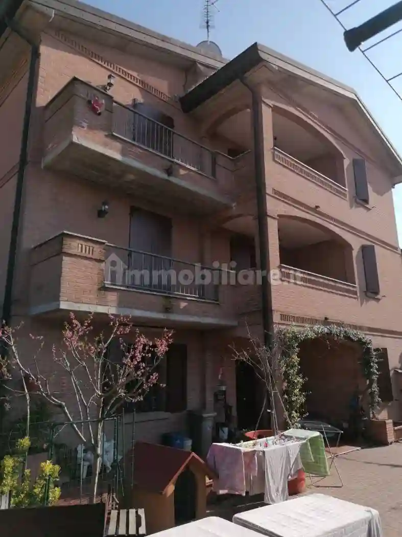 Villetta a schiera - foto 2