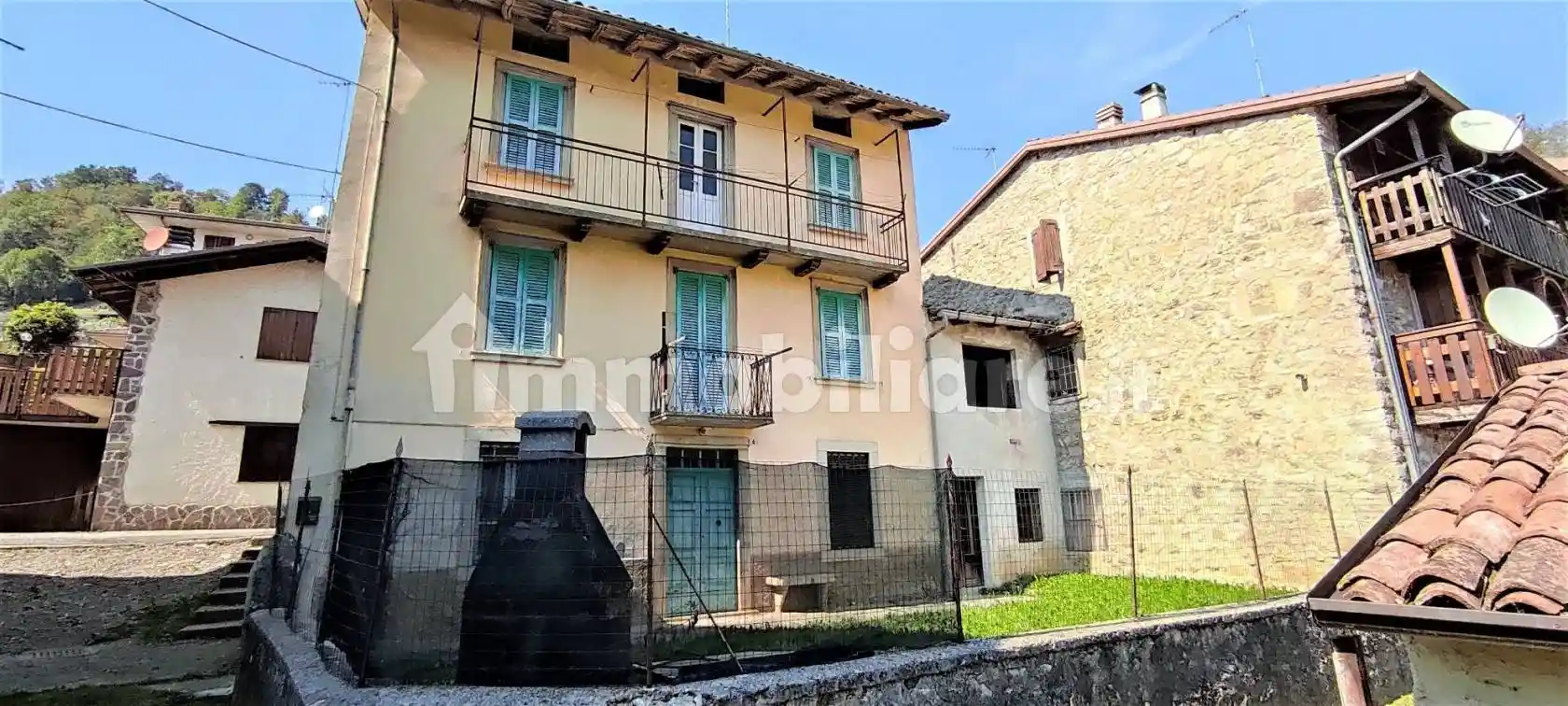 Casa indipendente in vendita a Costa Serina