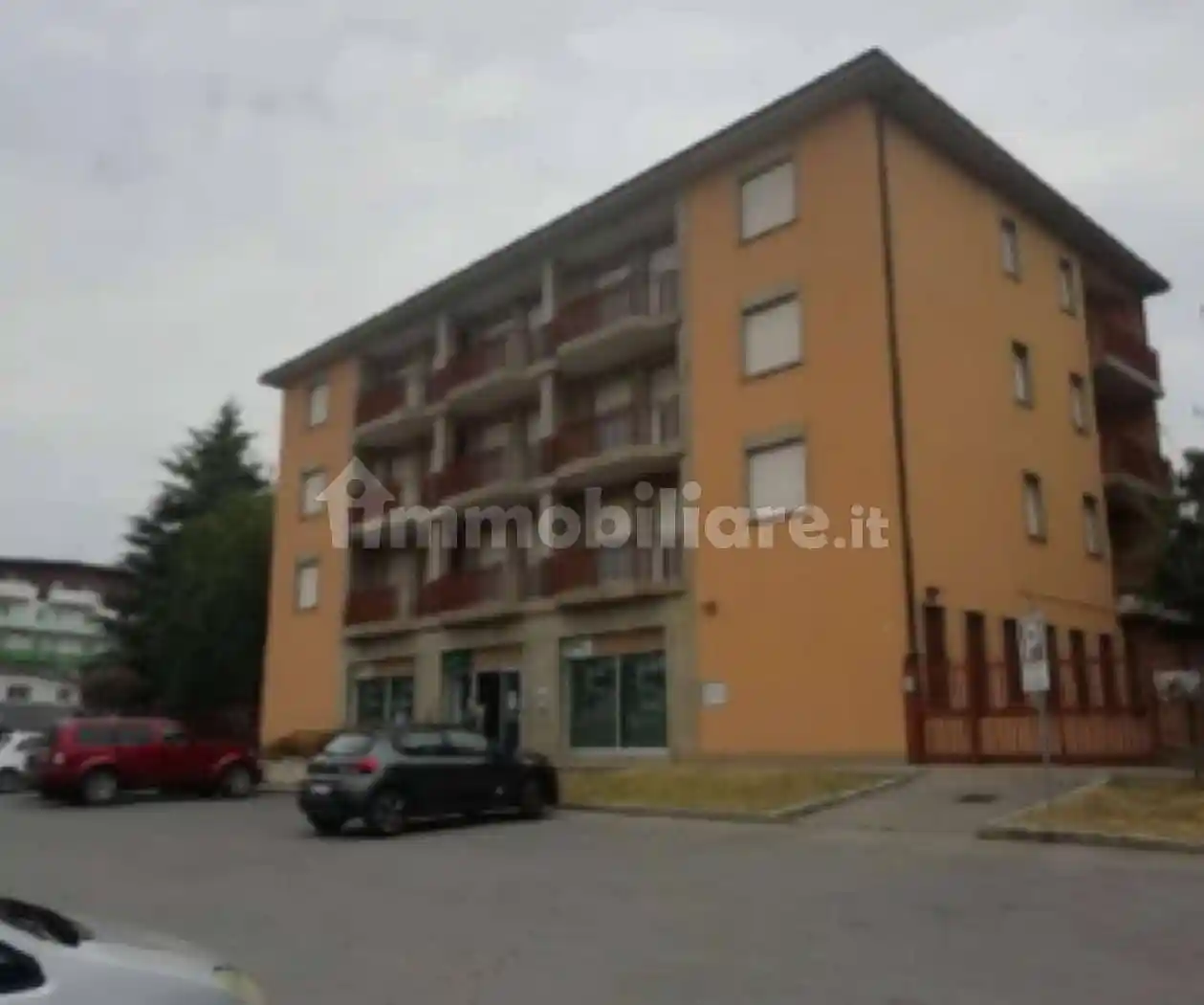 Palazzo - Edificio in vendita a Albano Sant'Alessandro