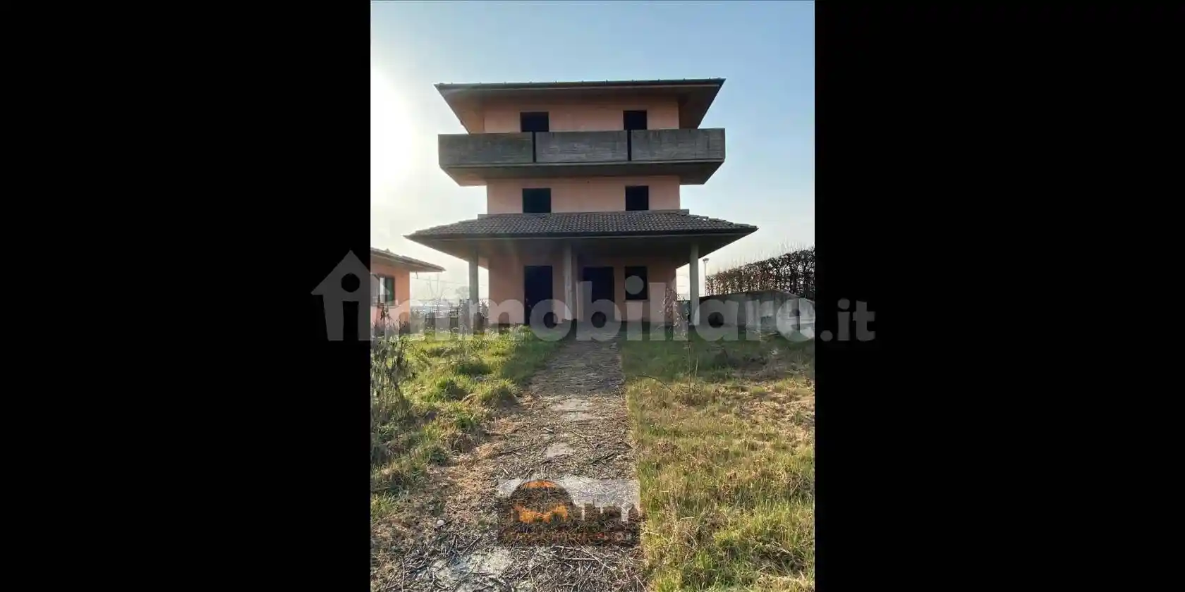 Palazzo - Edificio in vendita a Pontoglio