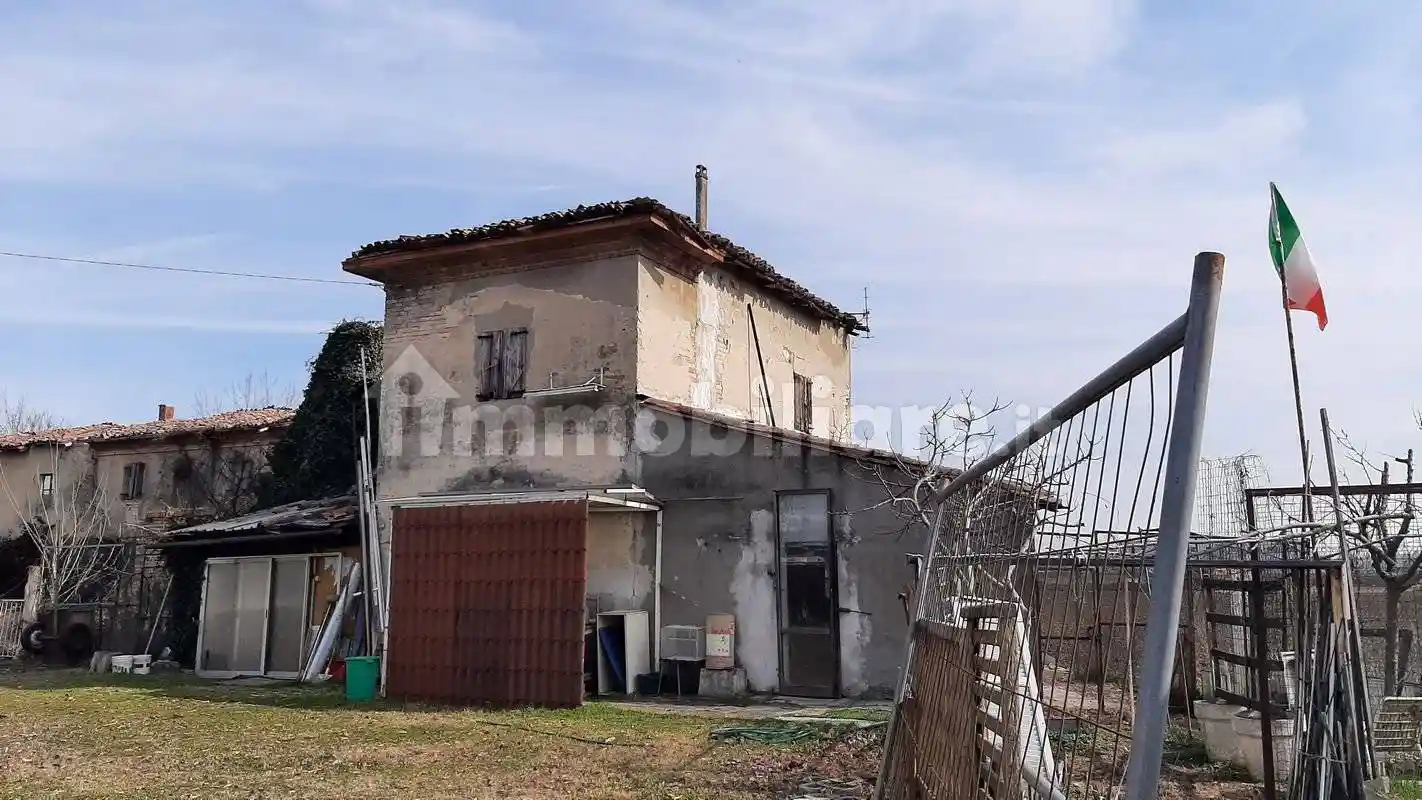 Villa unifamiliare 600 m², Montale, Piacenza - foto 3