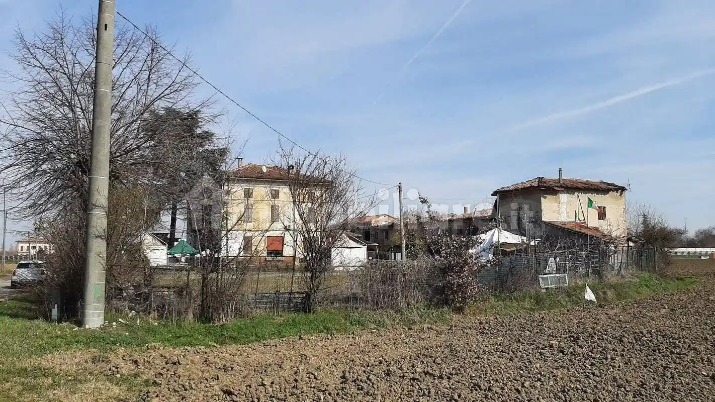 Villa unifamiliare 600 m², Montale, Piacenza - foto 5