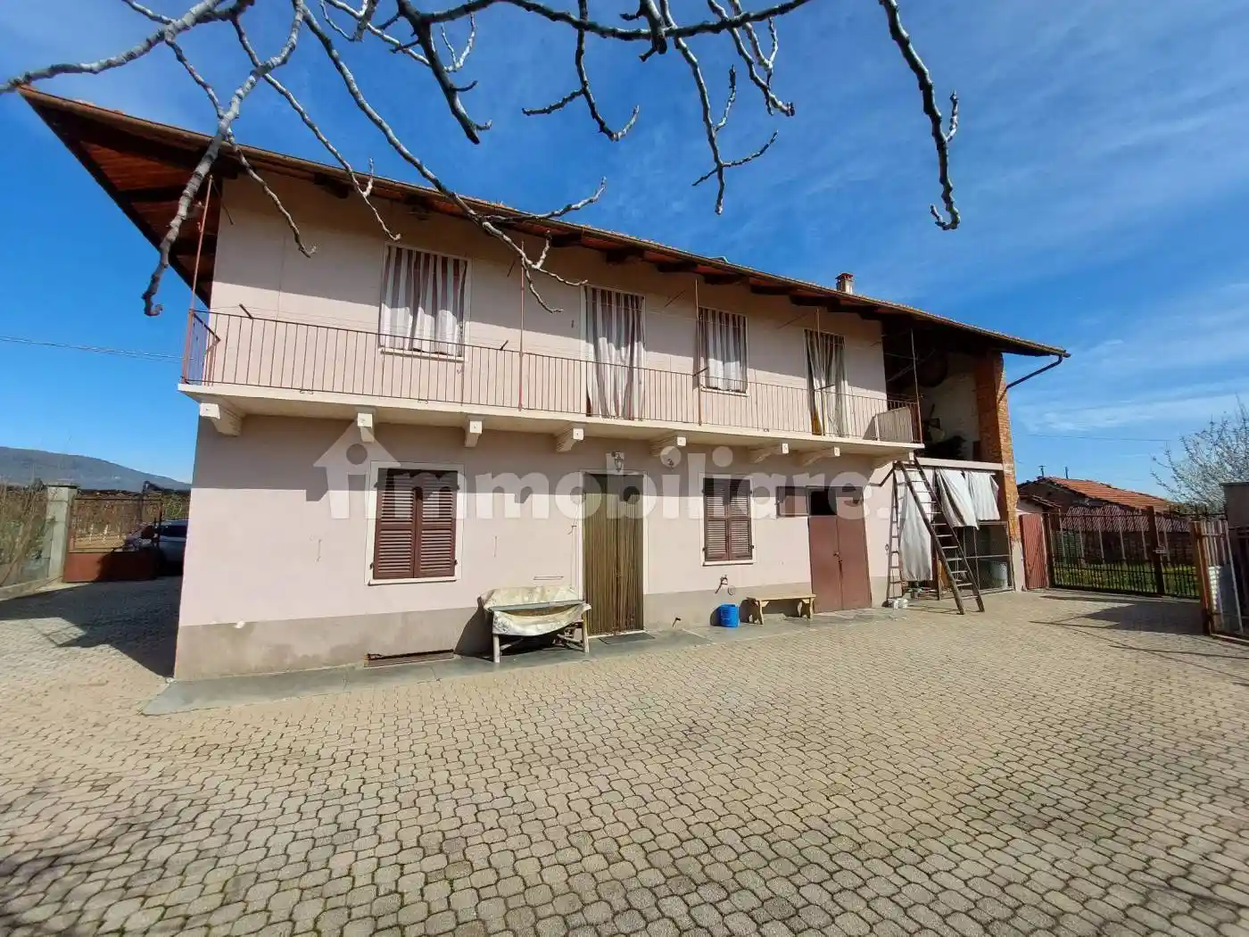 Rustico - Casale in vendita a Costigliole Saluzzo
