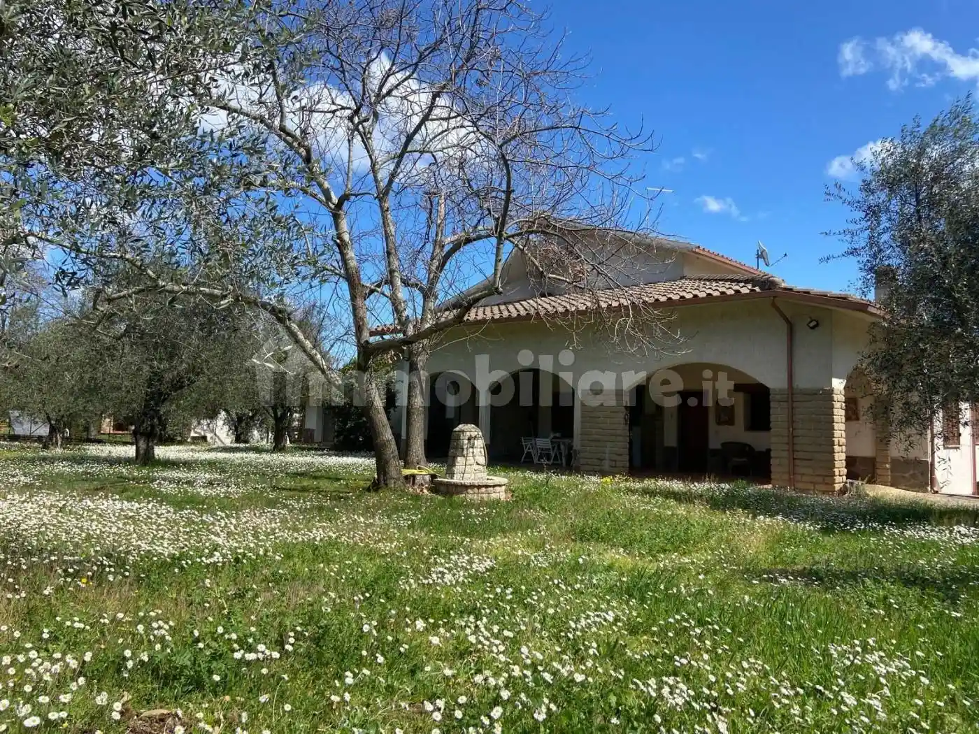 Villa in vendita a Caprarola