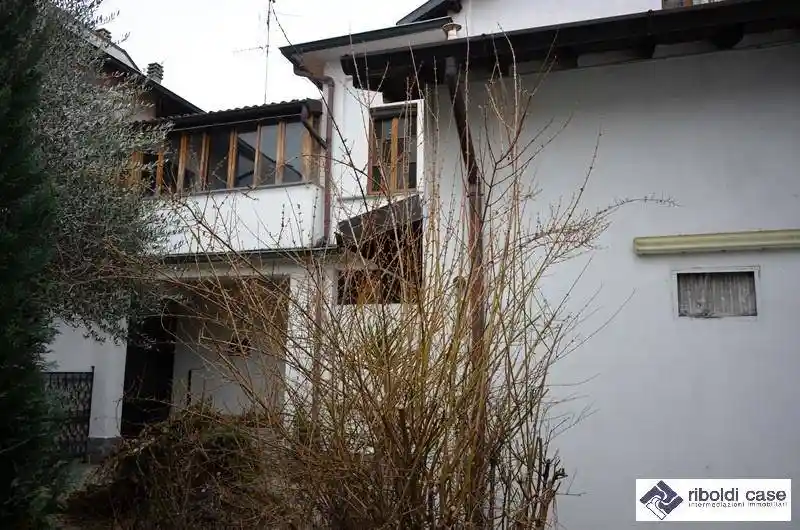 Rustico - Casale in vendita a Seregno