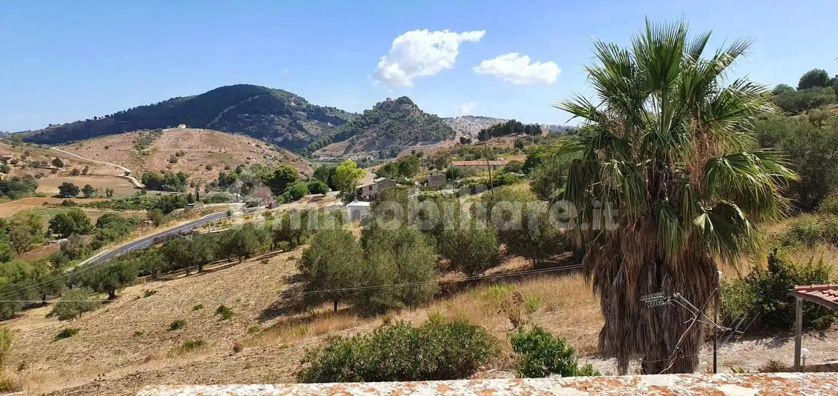 Palazzo - Edificio in vendita a Calatafimi-Segesta