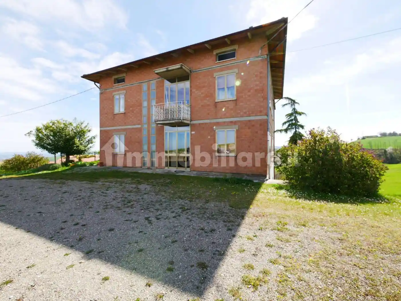 Villa in vendita a Serramazzoni