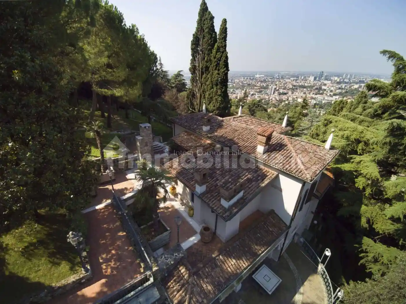 Villa in vendita a Brescia