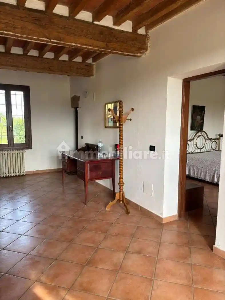 Villa in vendita a Borgocarbonara