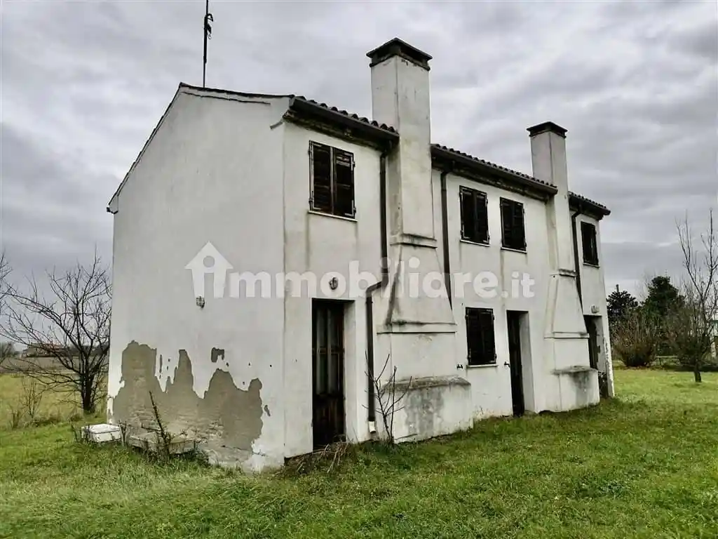 Rustico - Casale in vendita a Corbola