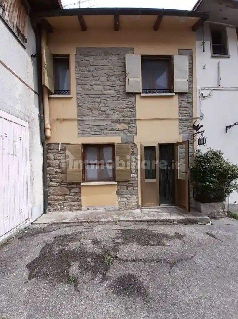 Casa indipendente in vendita a Castiglione dei Pepoli