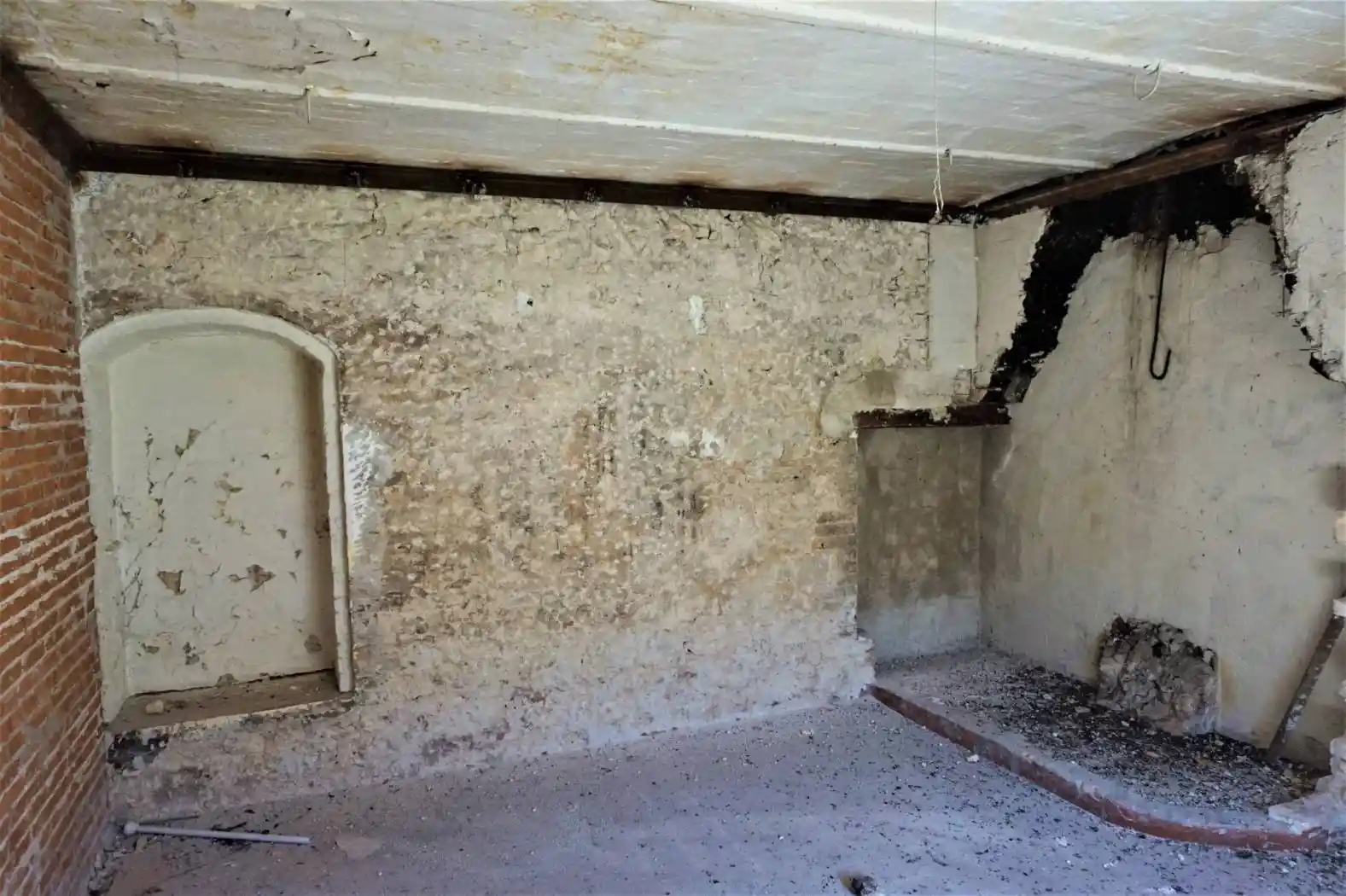 Rustico - Casale in vendita a Foligno