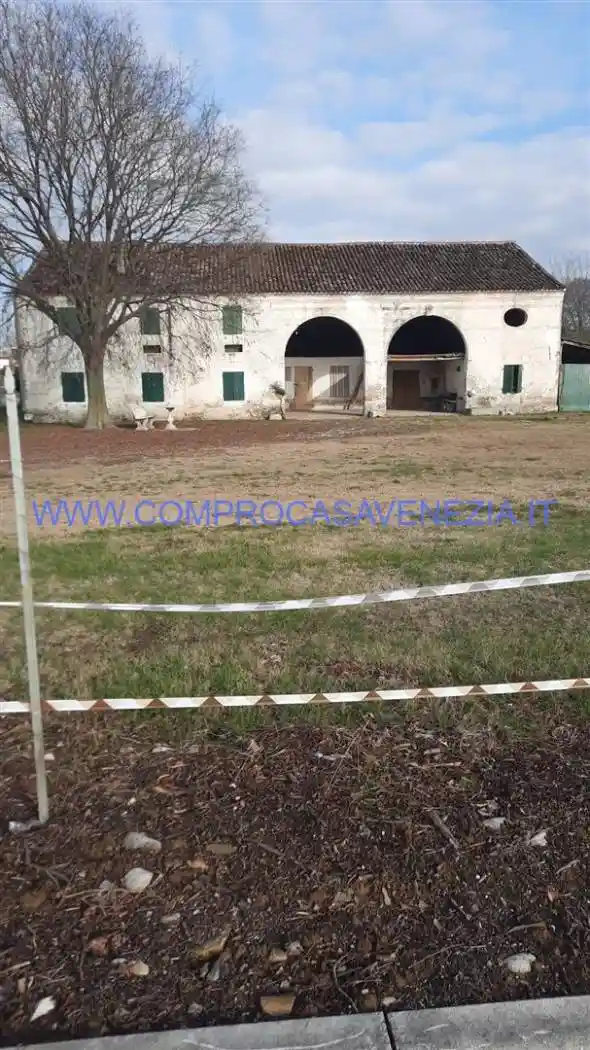 Rustico - Casale in vendita a Villorba