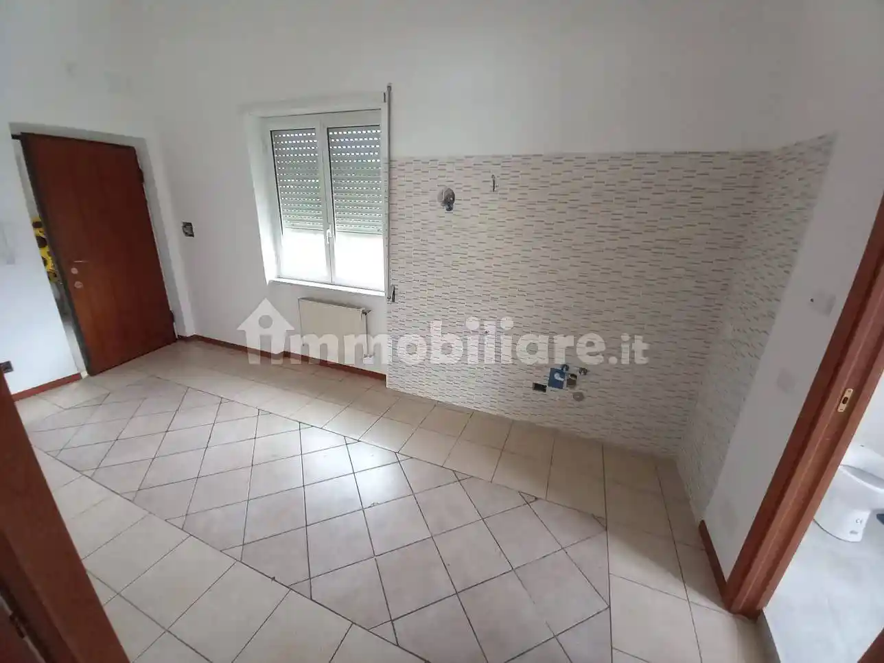 Trilocale via Ranuccio Bianchi Bandinelli 21, Anagnina, Roma - foto 2