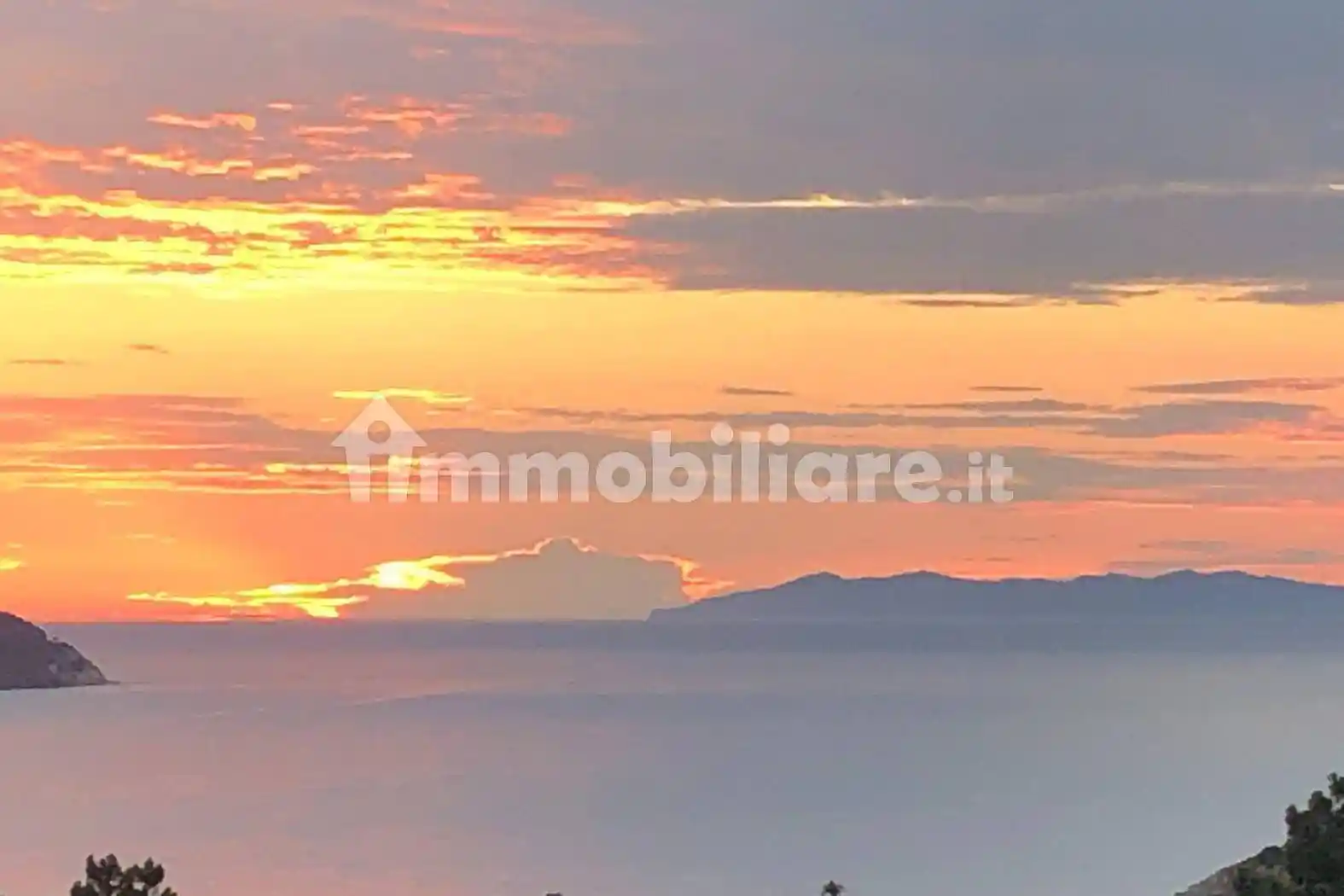 Appartamento in vendita a Marciana