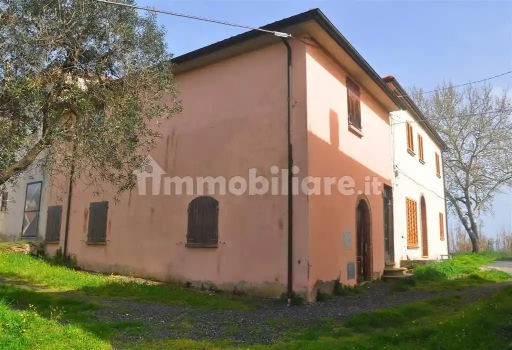 Rustico - Casale in vendita a Rosignano Marittimo