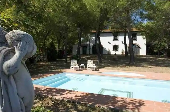 Villa in vendita a Rosignano Marittimo