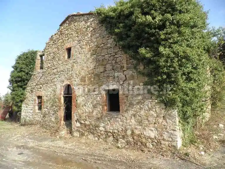 Rustico - Casale in vendita a Pomarance