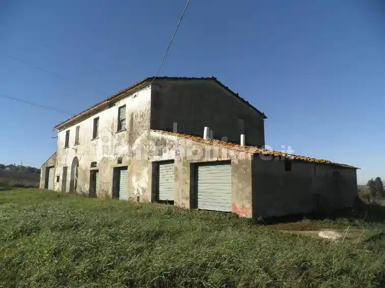 Rustico - Casale in vendita a Lajatico