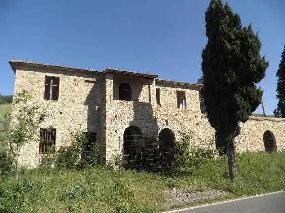 Rustico - Casale in vendita a Chianni