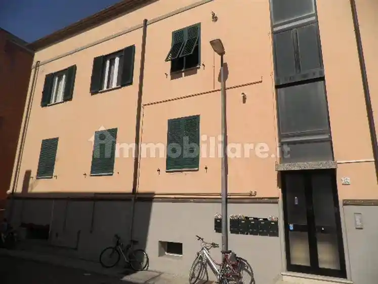 Appartamento in vendita a Cecina