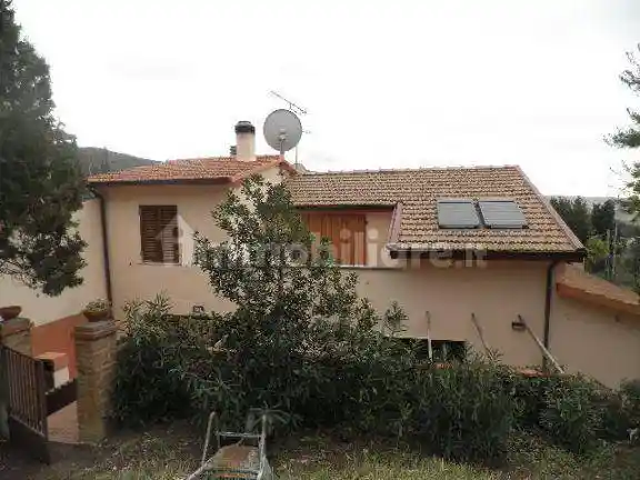 Villa in vendita a Santa Luce