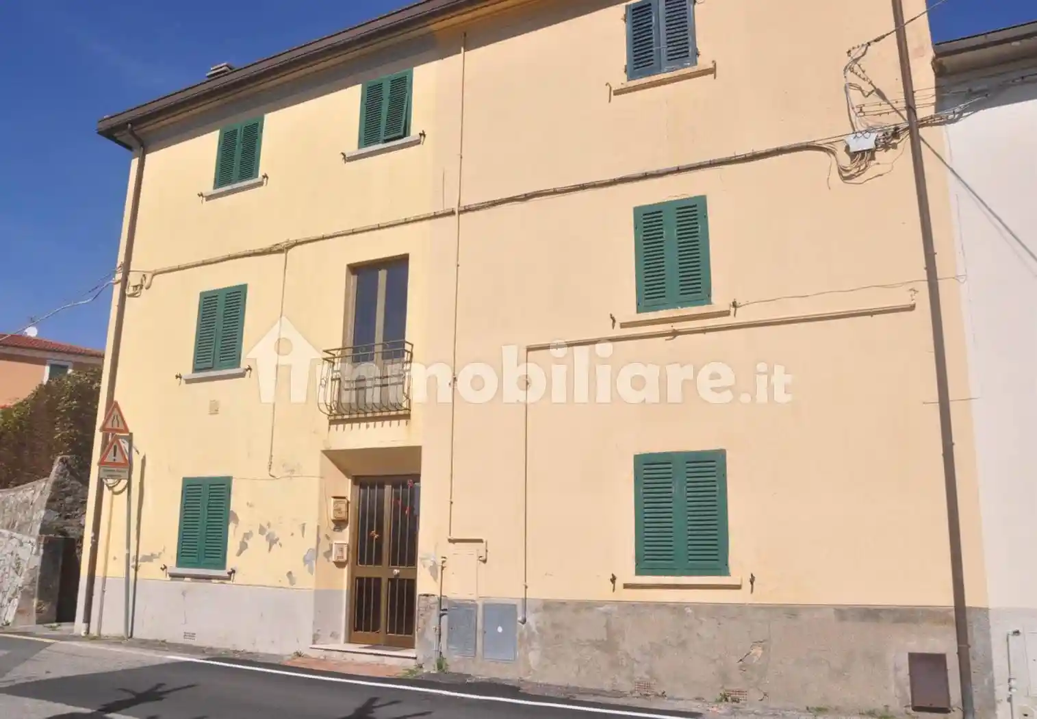 Appartamento in vendita a Castellina Marittima