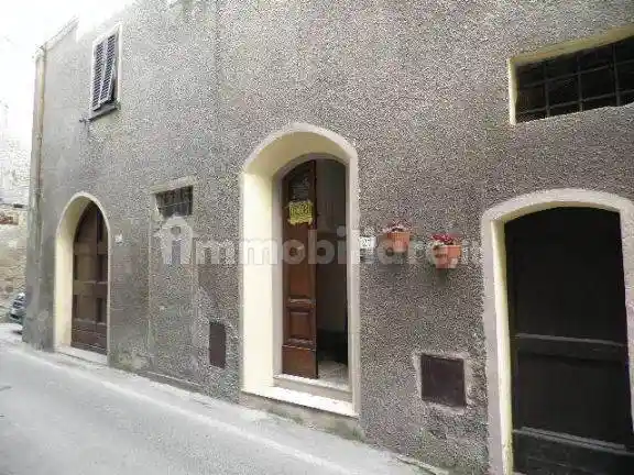 Appartamento in vendita a Chianni