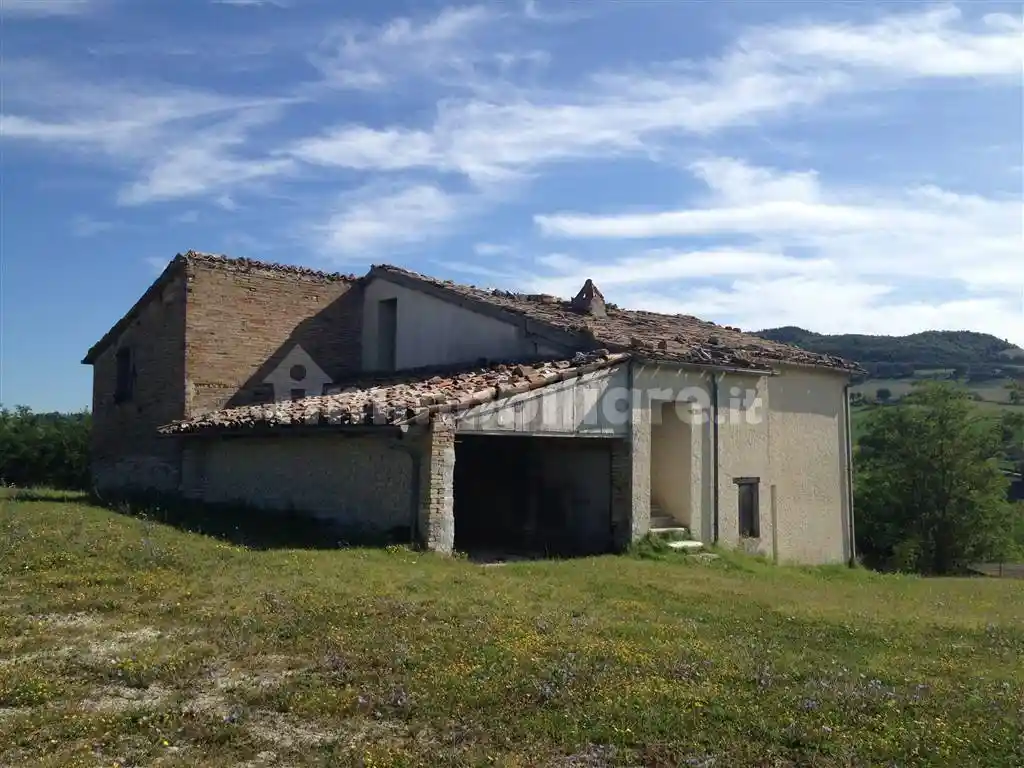 Rustico - Casale in vendita a Acqualagna