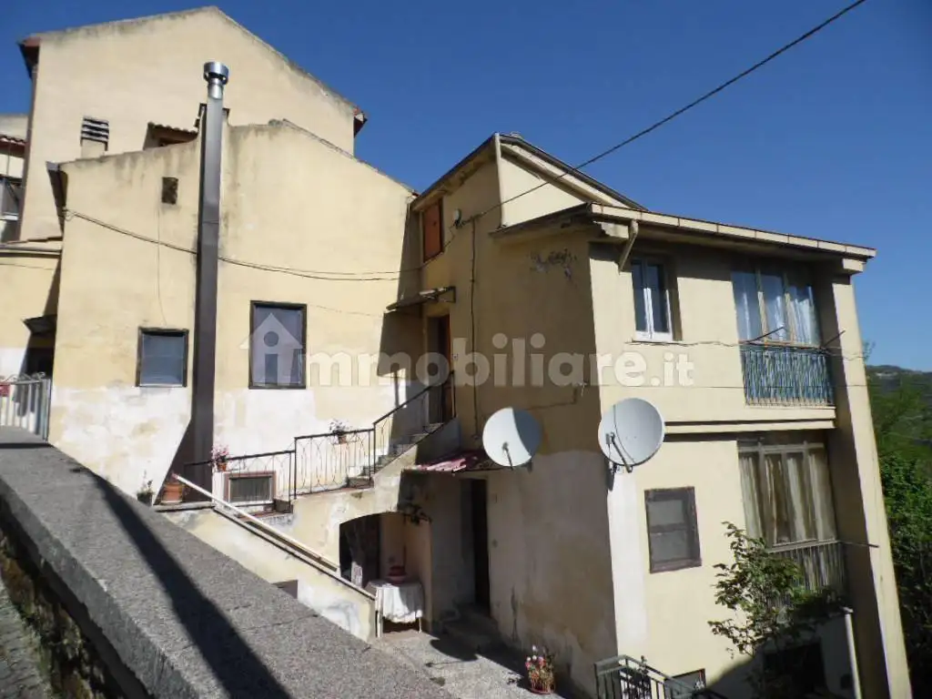 Villa in vendita a Prata di Principato Ultra