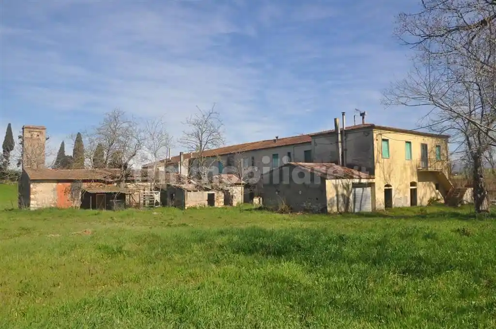 Rustico - Casale in vendita a Rosignano Marittimo