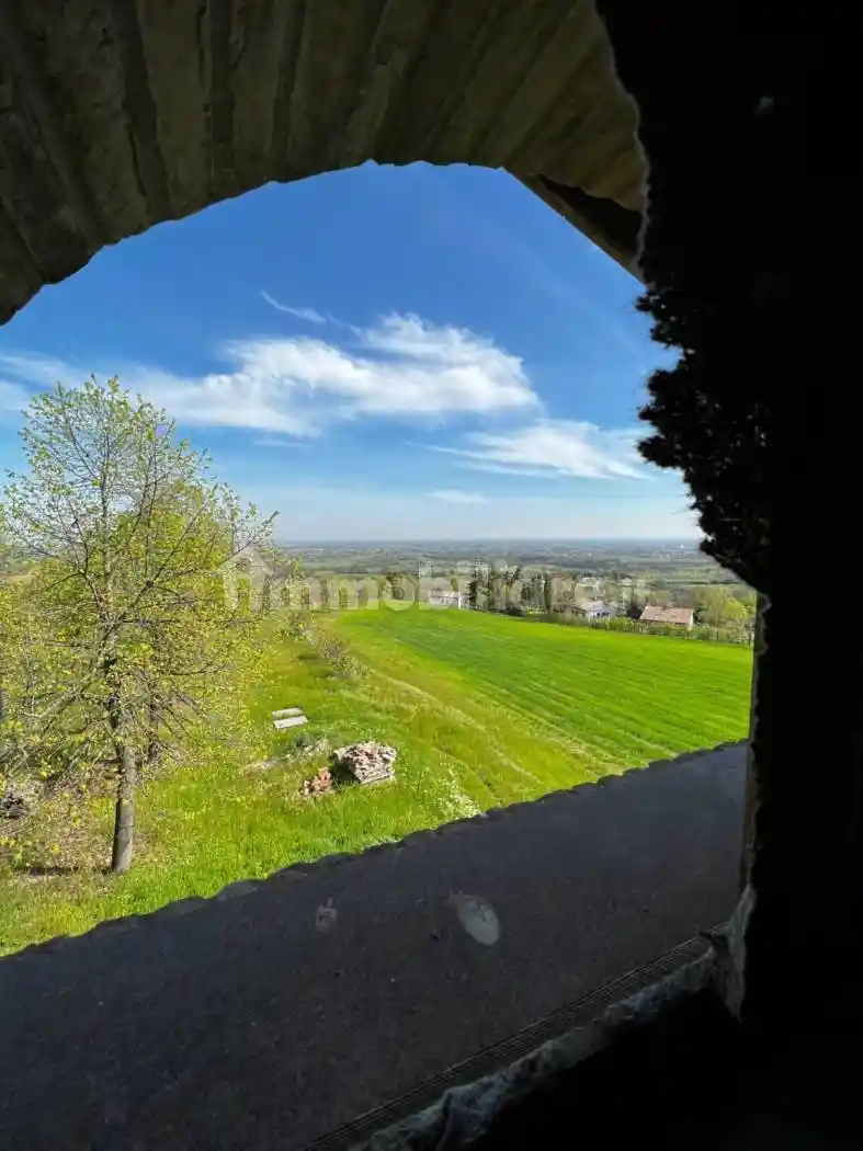 Villa in vendita a Albinea