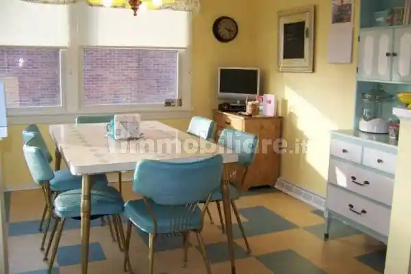 Villa in vendita a Reggio Emilia