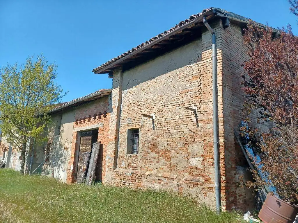 Rustico - Casale in vendita a Imola