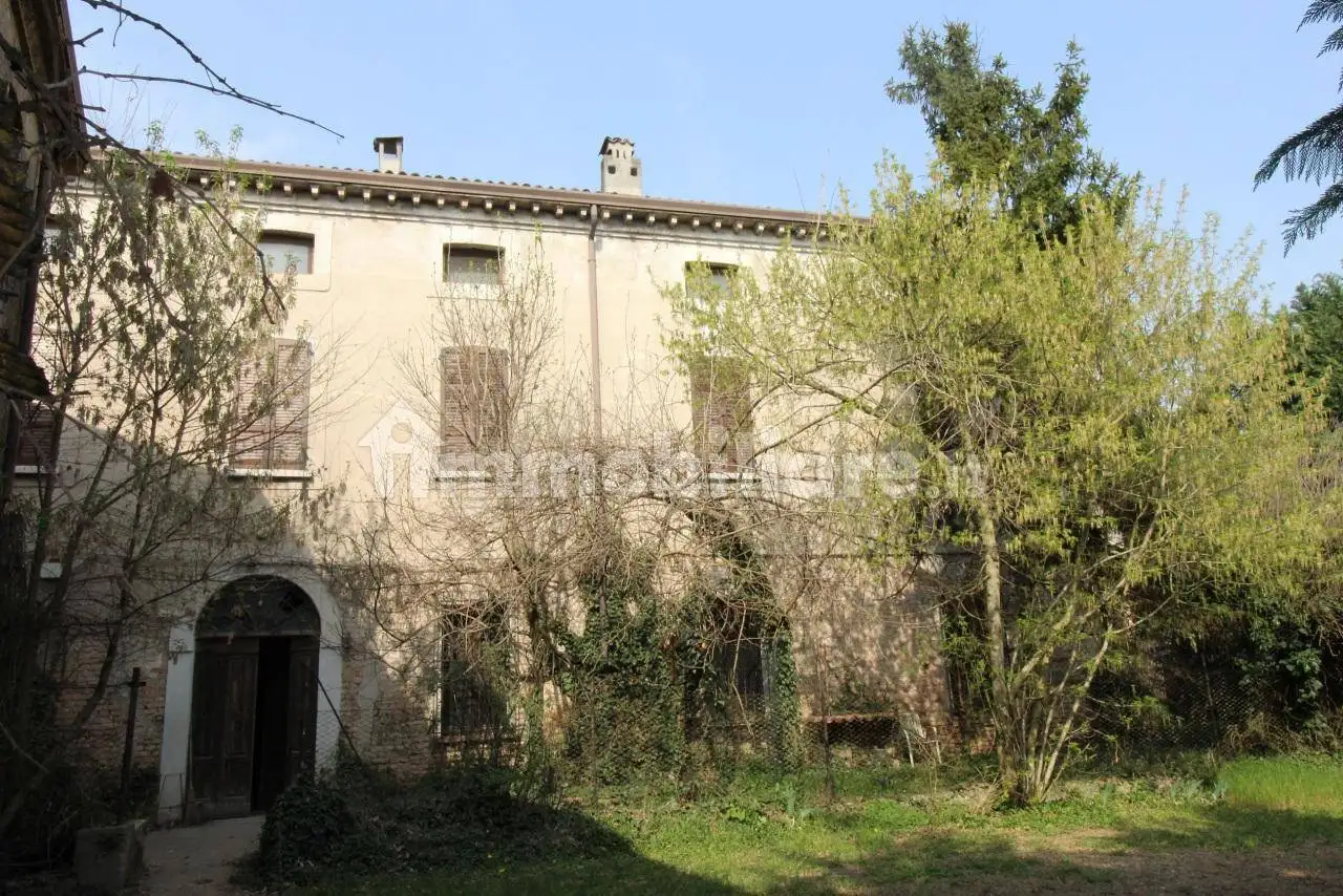 Rustico - Casale in vendita a Remedello