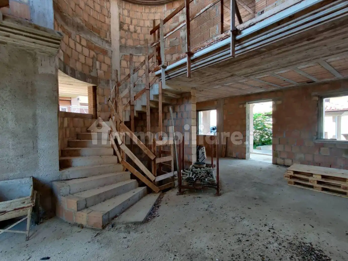 Villa in vendita a Bellante