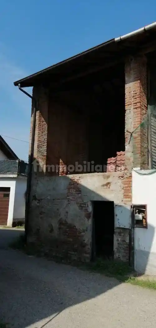 Rustico - Casale in vendita a Magenta