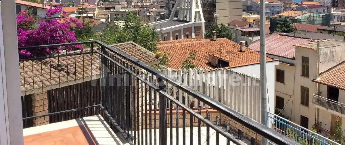 Appartamento via Giuseppe Verdi, Trebisacce - foto 2