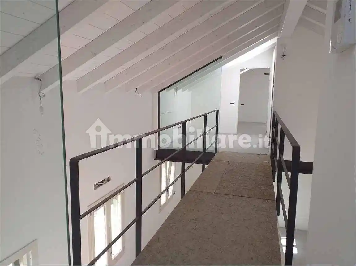 Casa indipendente in vendita a Piacenza