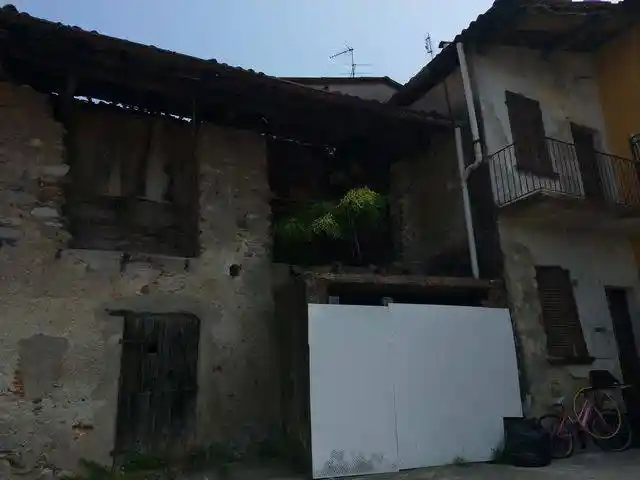 Appartamento in vendita a Golasecca